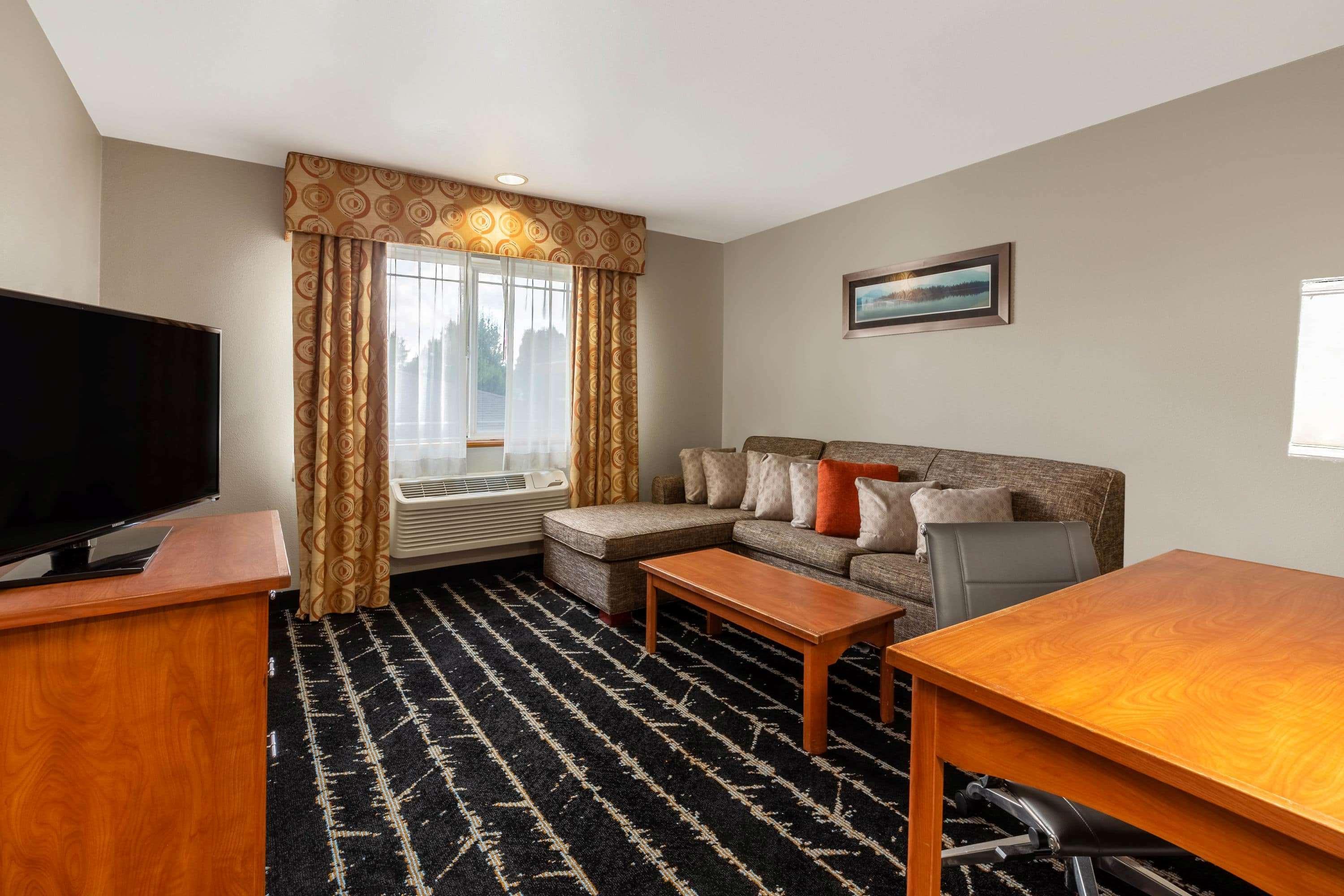 La Quinta By Wyndham Vancouver Bagian luar foto